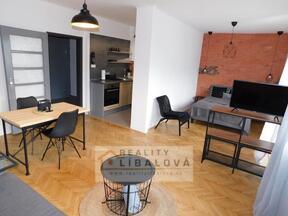 Pronájem 1+kk s terasou, OV, 45 m2, Ústí nad Labem - centrum, Dvořákova