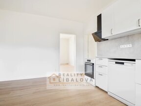 Pronájem 2+1 - přízemí, OV, 61m2, Ústí nad Labem - Klíše, Gočárova