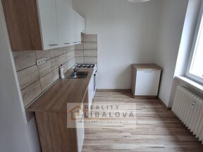 Pronájem 2+1/B, OV, 52 m2, Ústí nad Labem, Bukov, Bratří Čapků