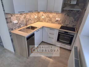 Pronájem 1+1, OV, 40 m2, Děčín, Václavov, Za školou