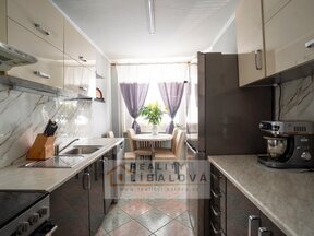 Prodej 3+1, DV, 74 m2, Ústí nad Labem, Krásné Březno, Na Sklípku